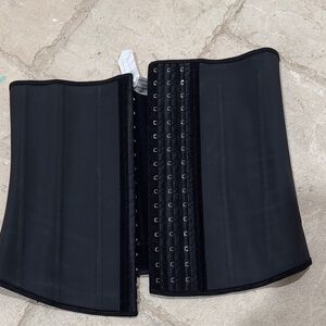 Black rubber Waist Trainer Corset Sz L